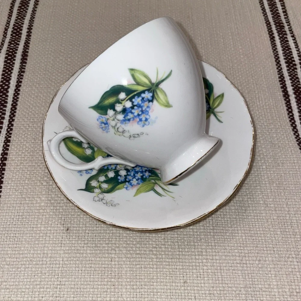 Queen Anne Bone china Ridgway potteries blue forget me not lily of valley